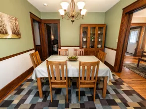 Enormous Brick House for Large Groups ★ Near All - Image 4