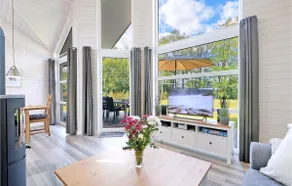 Lovely Home In Krems Iiwarderbrück With Sauna - Image 3