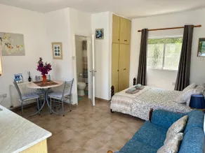 Detached Cosy Studio Apartment - Image 5