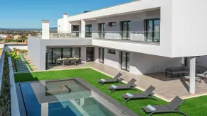 Villa in Alvor mit Bergblick. Beheizbarer privater Salzwasserpool. - Image 4