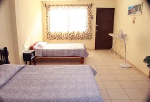 Very spacious house with all the amenities - Image 3
