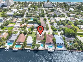 ON CANAL! Pool+Walk to BEACH! Boat Watch! 1b/1b - Image 4