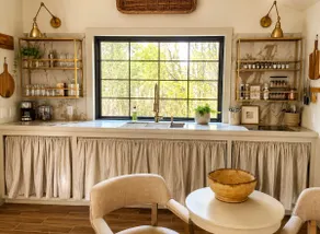 Wooded luxe cottage-outdoor shower-firepit - Image 2