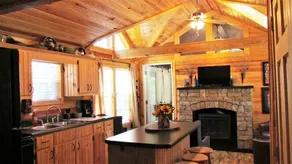 Unplug & Reconnect-Tiny Cabin, Fire Pit & Creek - Image 3