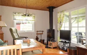 2 Bedroom Amazing Home In Burseryd - Image 2