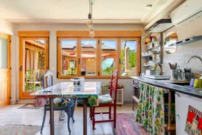 Lavender house: Space to be. - Image 3