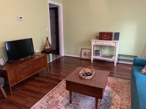 5 mins to UF! Cozy apartment close to attractions - Image 3