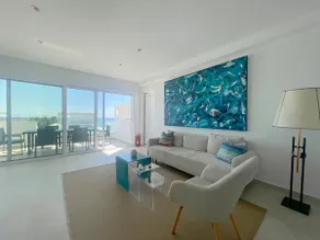 Sandy Beach Penthouse: Private Rooftop + Pool - Image 3