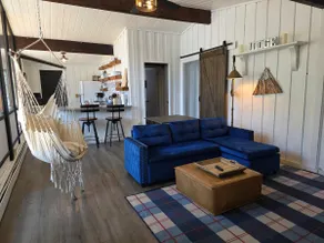 Chalet in N. Conway, Walk to hiking & Echo Lake - Image 4