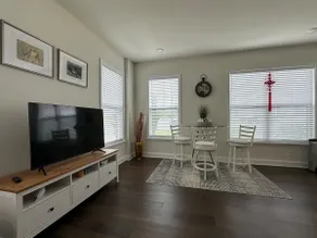 Cozy room - Image 2