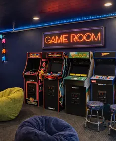 Cozy Cabin • Hot Tub • Game Room • Views - Image 4