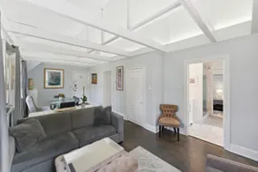 Private Upscale Carriage Hse Near Park & Stables - Image 3