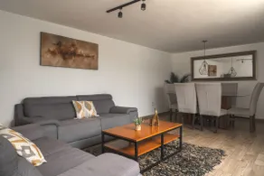 Spacious apartment for 8, parking + WiFi - Image 2
