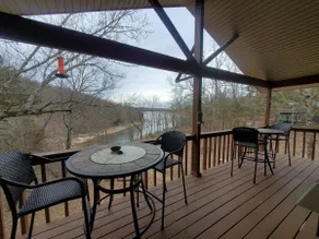 Hojo's-Nice Lakefront Home-Swim Pool-Near Marina! - Image 5