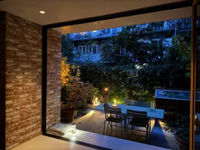 Beautiful city loft with garden - Image 3