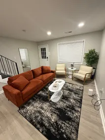 Uptown Modern Escape - 4bd/2ba - Image 2