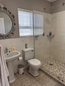 Steenkoppies Estate semi self catering unit 2 - Image 4
