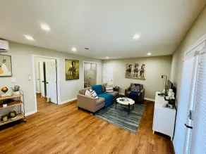 Just updated ground floor one bedroom apartment - Image 2