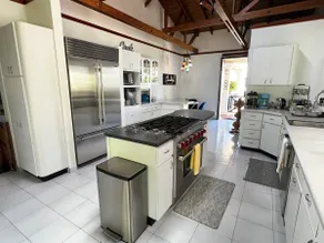 Secluded Coffee Farmhouse w/ Heated Pool & Chimney - Image 4