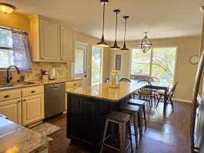 Lands End-Easy Private, lake access, with amazing lakeview. - Image 4