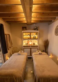 Suite with Jacuzzi at ”Cocoon relaxation area” - Image 4