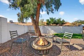 Relax in your Tempe Bungalow - Image 4