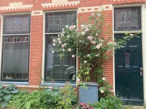 ”Slapers” lovely spacious ground floor apartment with garden - Image 2