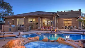 Custom Home 2 ACRES True Indoor-Outdoor Living - Image 2