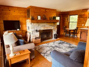 Glidden Cottage -Beach Access! - Image 3