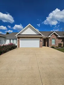 Centrally Located Condo/Sleeps 10/20 mins to UT - Image 2