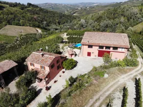 Villa Teresa: Large Estate, Pool & Vineyard Views - Image 4