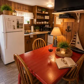 Beachside Cottage Getaway - Image 3