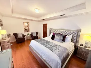 Spacious*2 Kings*Near LSU, Shops* Game Room - Image 5