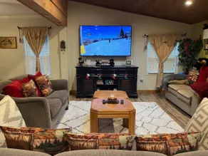 Cozy HunterMountain Getaway House - Image 2