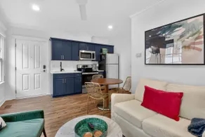 Liberty Lane Carriage House With Garage Spot! - Image 4