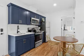 Liberty Lane Carriage House With Garage Spot! - Image 5