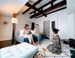 Private rental overlooking the city of Nagasaki | 4 separate beds - Image 2