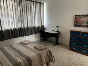 Spacious and comfortable apartment, great location. - Image 3