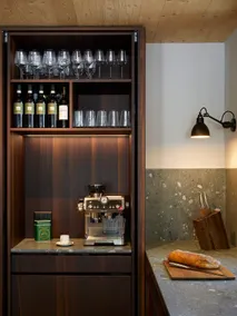 Two-Bedroom Deluxe Apartment - Image 2