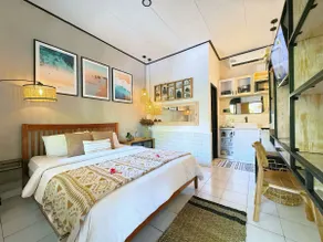 Aesthetic Room 2 Minutes Walk To The Beach - Image 2