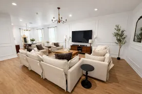 5BR Trinity Groves w/ Pool & Jacuzzi - Image 2