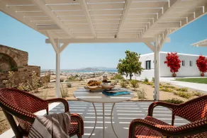 Comfort Suite with Partial Sea View - Image 3