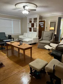 Huge, nice, & 100% private home! - Image 2