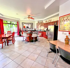 Stylish Sol & Arena+ Pool Table + Private Pool & Jacuzzi + Gas BBQ +Pet Friendly - Image 5