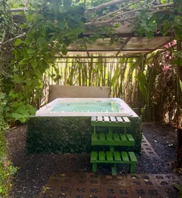 Stylish Sol & Arena+ Pool Table + Private Pool & Jacuzzi + Gas BBQ +Pet Friendly - Image 3