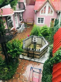 Guest house – a large room with amenities - Image 2