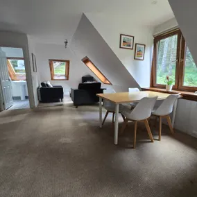 Signal Rock Studio Apartment - Image 5