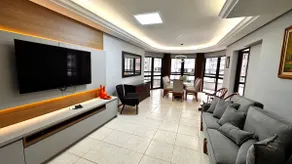 *4 bedroom apartment near the beach and the city center* - Image 4