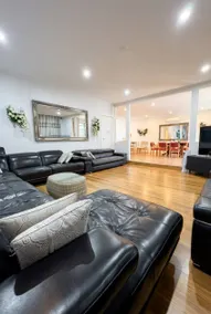 Malibu House |Beach |Spa|16 Guests| 6 Free Parking - Image 3