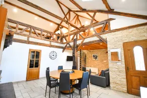Unique mezzanine studio in the heart of the vineyards - Image 3